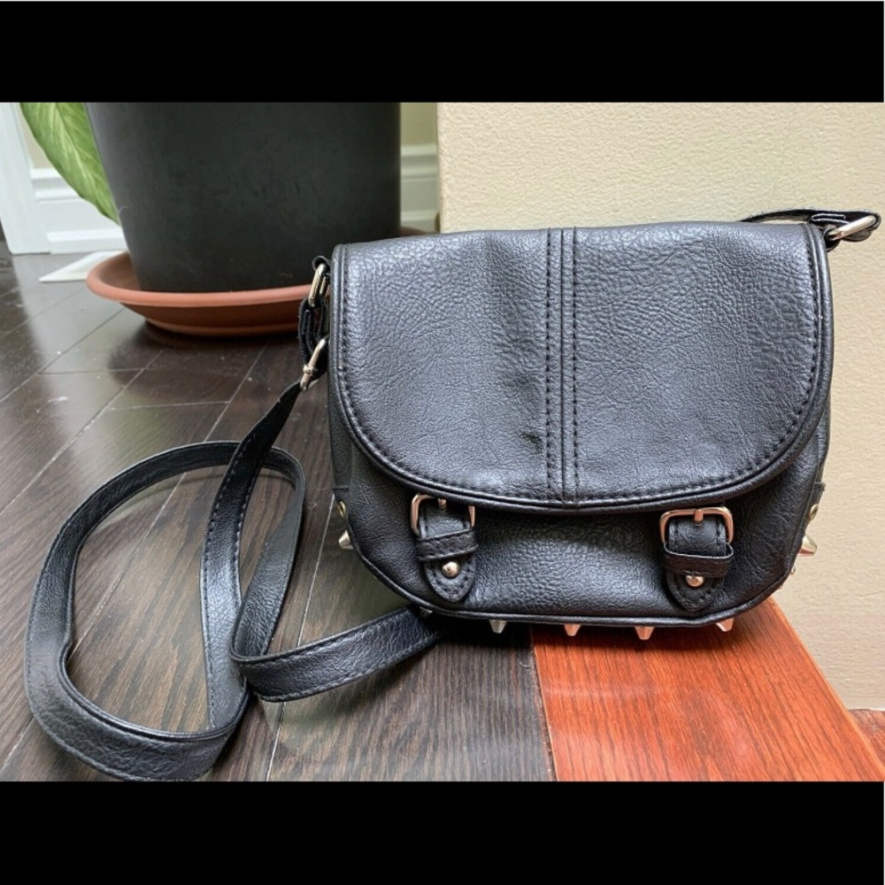 Small Aeropostale bag